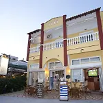 Отель Agali