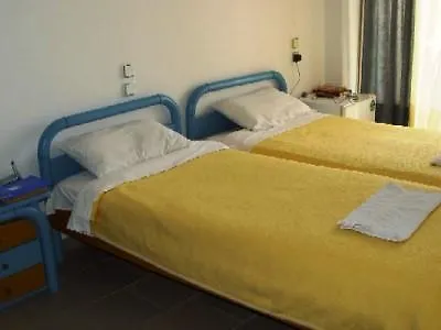 阿加利酒店 2* 利迈纳里亚